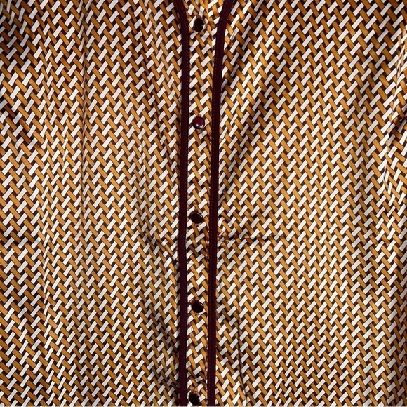 Monteau Button Up Blouse - Size XL - Picture 5 of 7